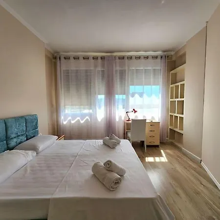Διαμέρισμα Urban Flat For 6 W 24h Self Check In